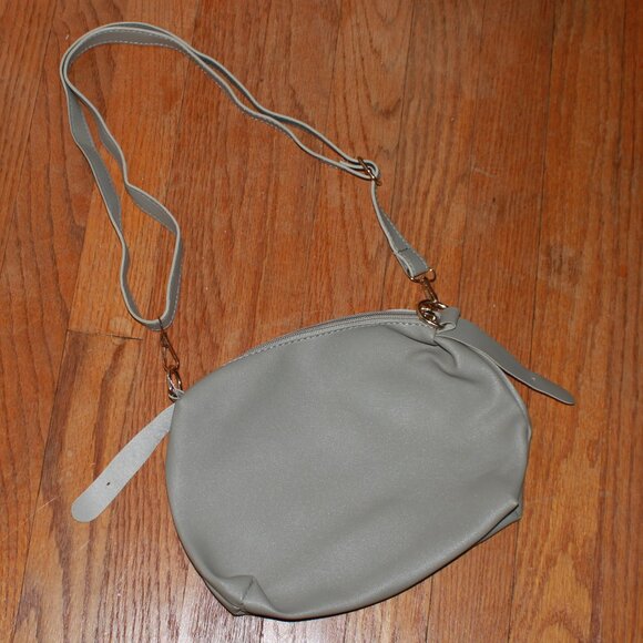 Unknown Handbags - Unknown Brand Faux Leather Shoulder Bag